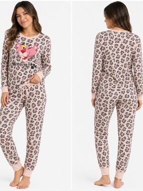 💚 (3 for $25) Pink Panther Leopard Print Set Long Sleeve Top Pants Lounge Set
